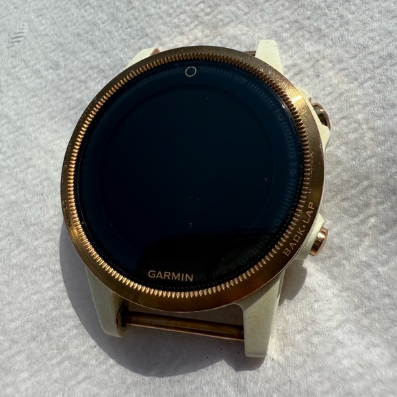 Garmin Fenix 5S Sapphire Edition Multisport GPS Smartwatch - White and Rose Gold - Picture 2 of 14